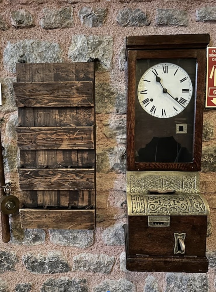 Image showing an old wooden clock and shelf for keeping time cards